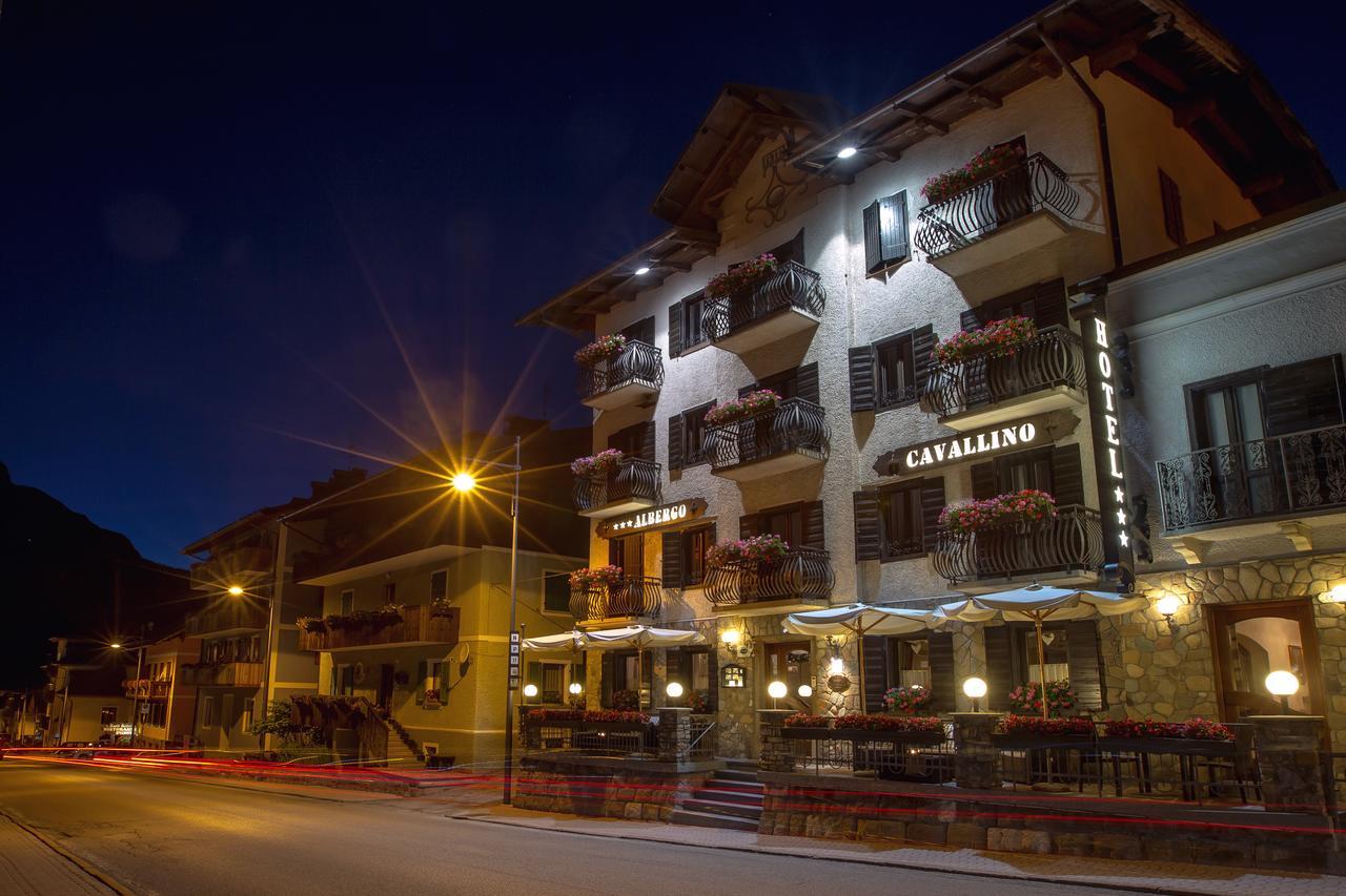 Il Cavallino - Albergo & Appartamenti Сапада Екстериор снимка